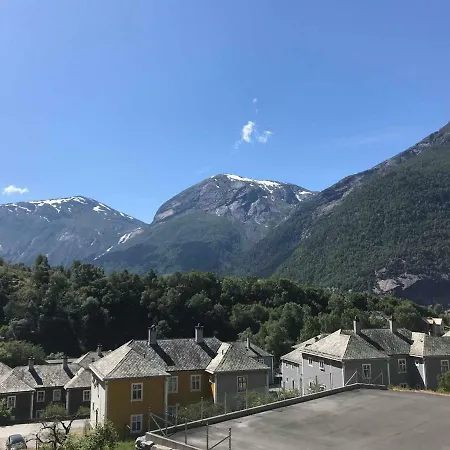 Fjellheim Проживание в семье Тисседал